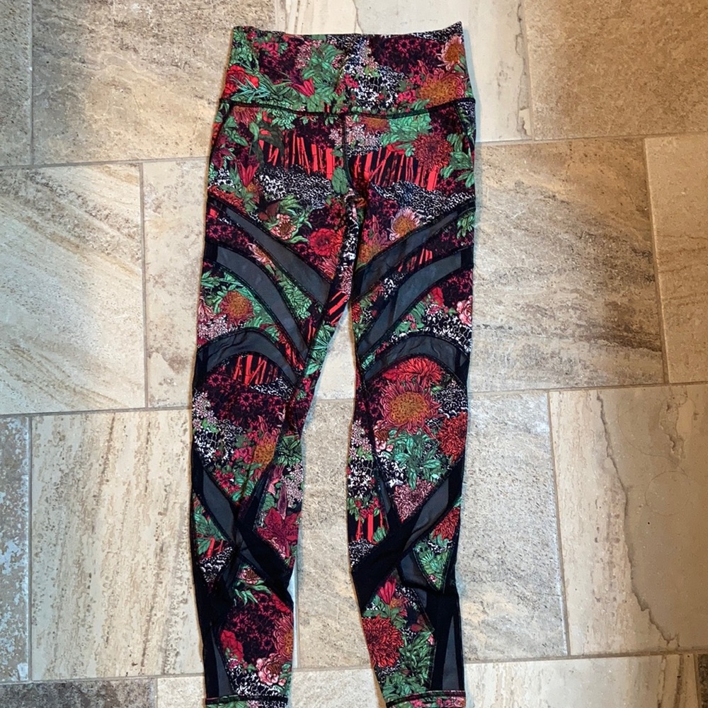 Gorgeous multi color lululemon tights